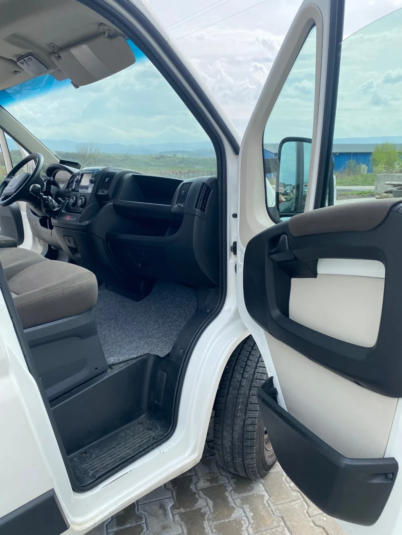 Peugeot Boxer, снимка 14 - Бусове и автобуси - 49654892