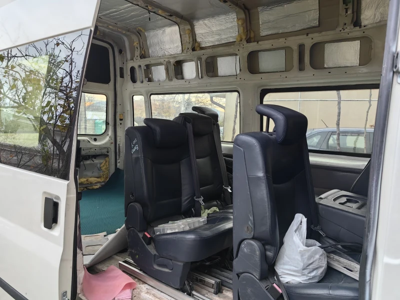 Ford Transit 2, 4L 8+ 1 климатик , снимка 4 - Бусове и автобуси - 52926236