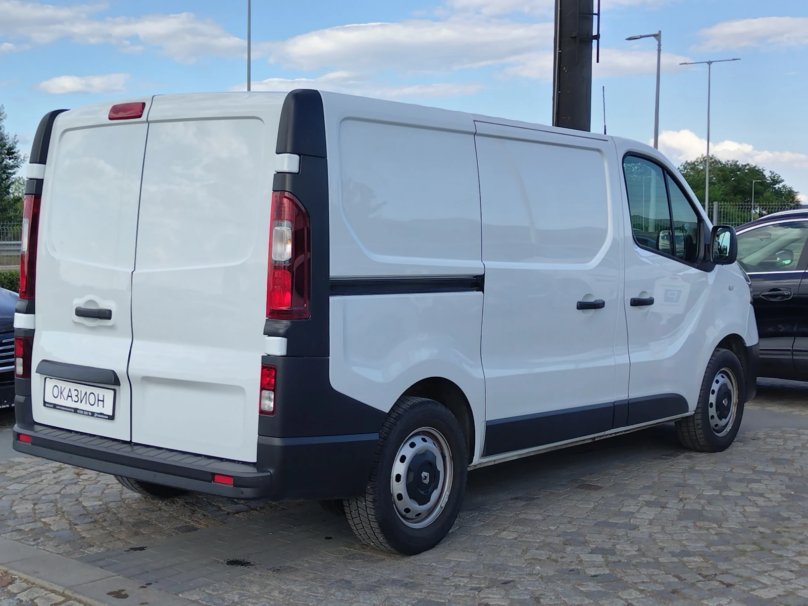 Renault Trafic 2.0dCi/120 к.с/L1H1 - изображение 5