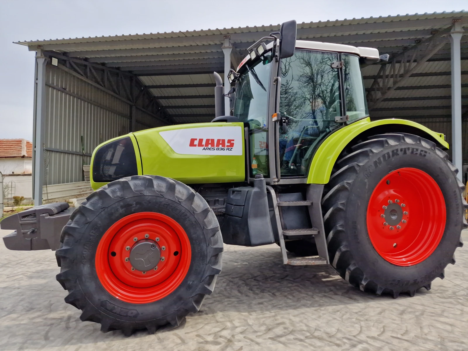 Трактор Claas ARES836 - изображение 5