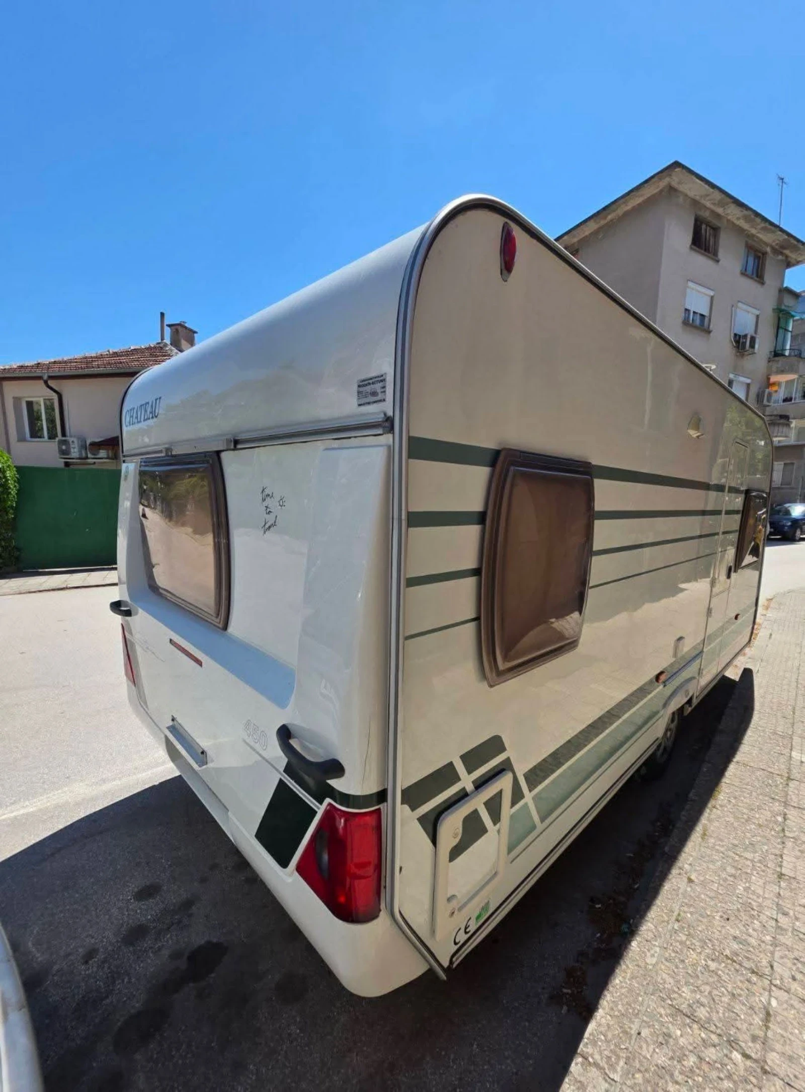 Каравана Chateau Cantara 450, снимка 3 - Каравани и кемпери - 54556832