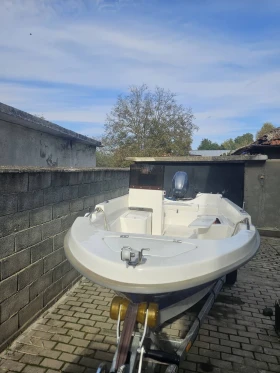      Safter Yacht
