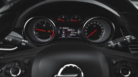 Opel Astra Sports Tourer 1, 6 CDTi Innovation, снимка 15