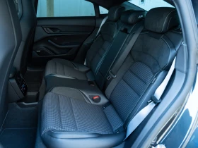 Porsche Taycan 4 Black Edition, снимка 12