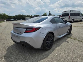 Toyota GR86 Premium RWD, 2.4L / РЪЧКА / 2 КЛЮЧА, снимка 6