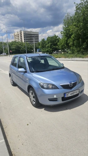 Mazda 2 1.2i Klima | Mobile.bg    2