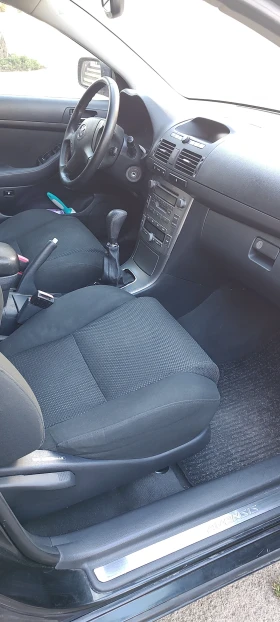 Toyota Avensis D4D, снимка 7