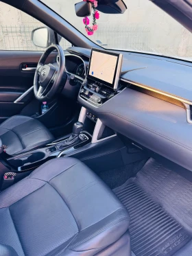Toyota Corolla Cross - 32500 € / 63564.47 лв. - 93858905 7