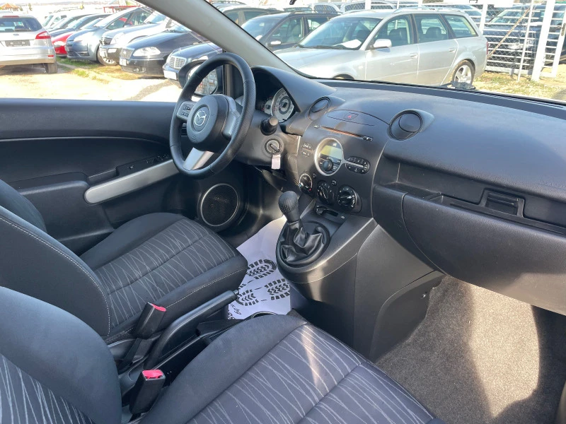 Mazda 2 1.4HDI-KLIMA, снимка 6 - Автомобили и джипове - 40078168