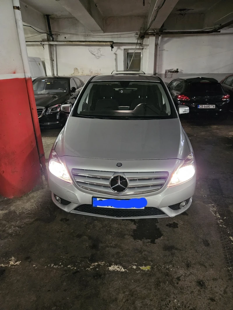 Mercedes-Benz B 180 CDI BlueEFFICIENCY, снимка 5 - Автомобили и джипове - 47326393