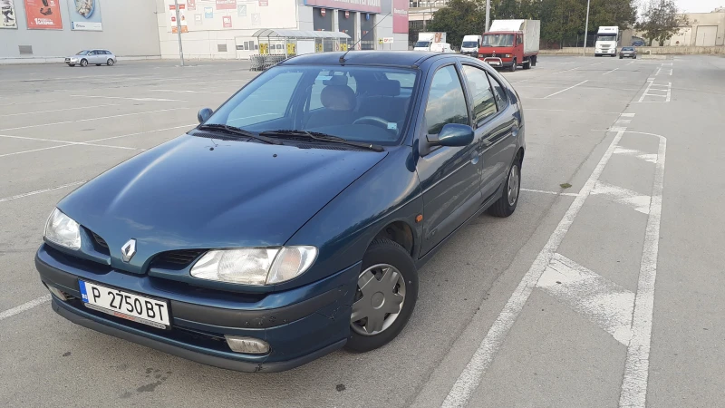 Renault Megane RT 1.6e, снимка 1 - Автомобили и джипове - 47410368