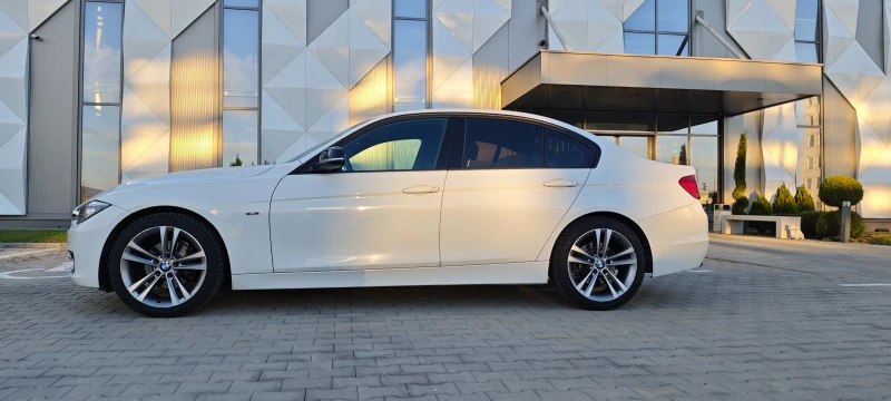 BMW 318, снимка 9 - Автомобили и джипове - 47839888