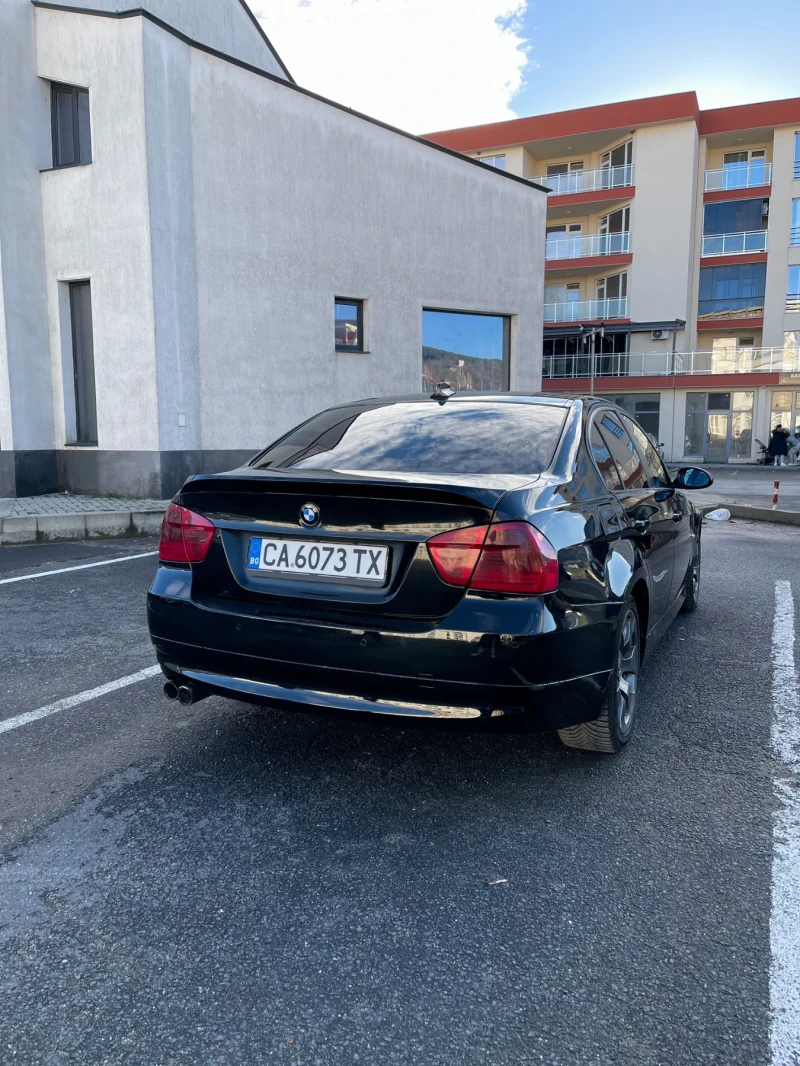 BMW 330 xd, снимка 4 - Автомобили и джипове - 48284057