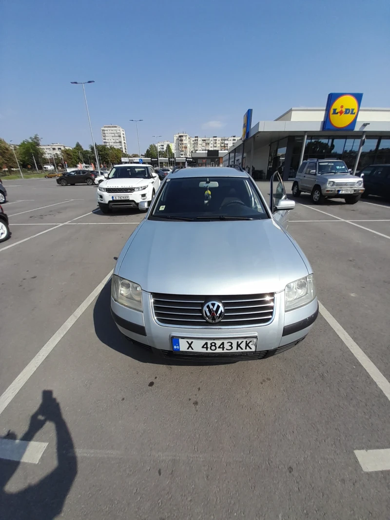 VW Passat 1.9 TDI , снимка 9 - Автомобили и джипове - 48796969