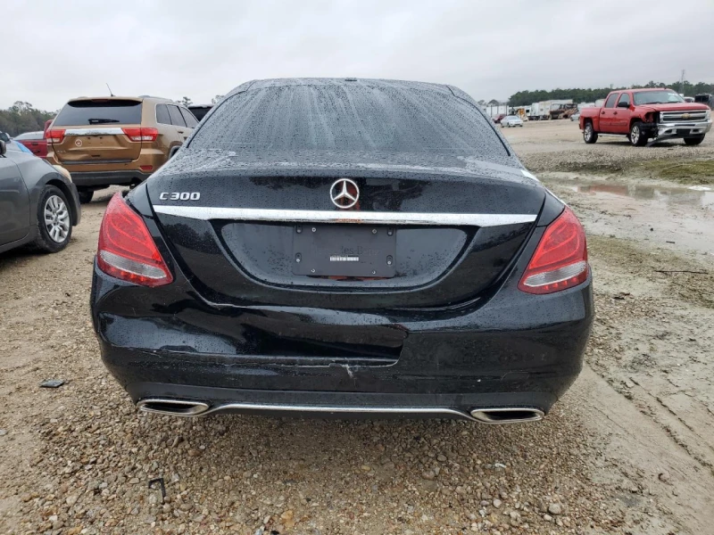 Mercedes-Benz C 300 Подгрев* Keyless* Камера* Панорама, снимка 6 - Автомобили и джипове - 49142155