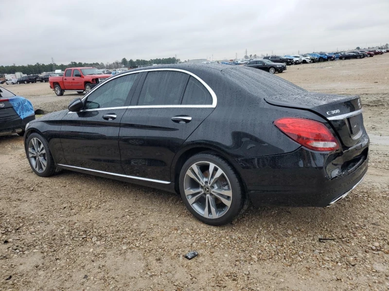 Mercedes-Benz C 300 Подгрев* Keyless* Камера* Панорама, снимка 2 - Автомобили и джипове - 49142155