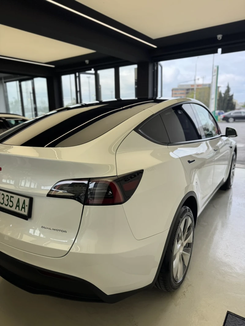 Tesla Model Y Long Range Dual Motor, снимка 4 - Автомобили и джипове - 51900847