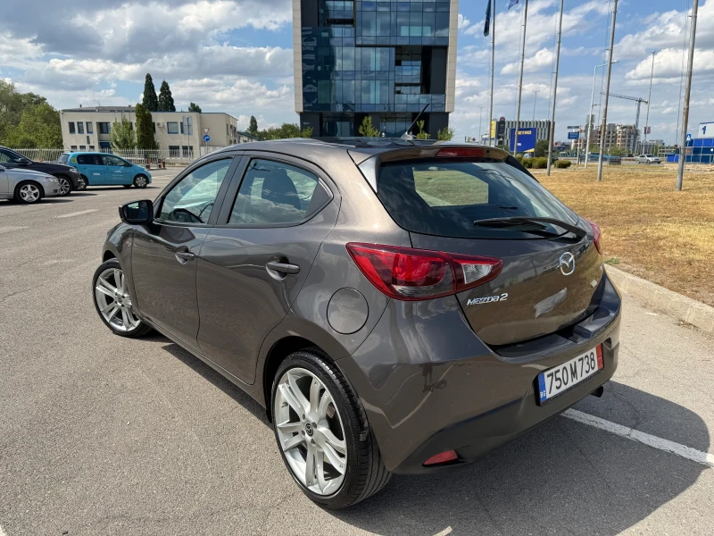 Mazda 2 1.5 SKYACTIVE, снимка 7 - Автомобили и джипове - 51159934
