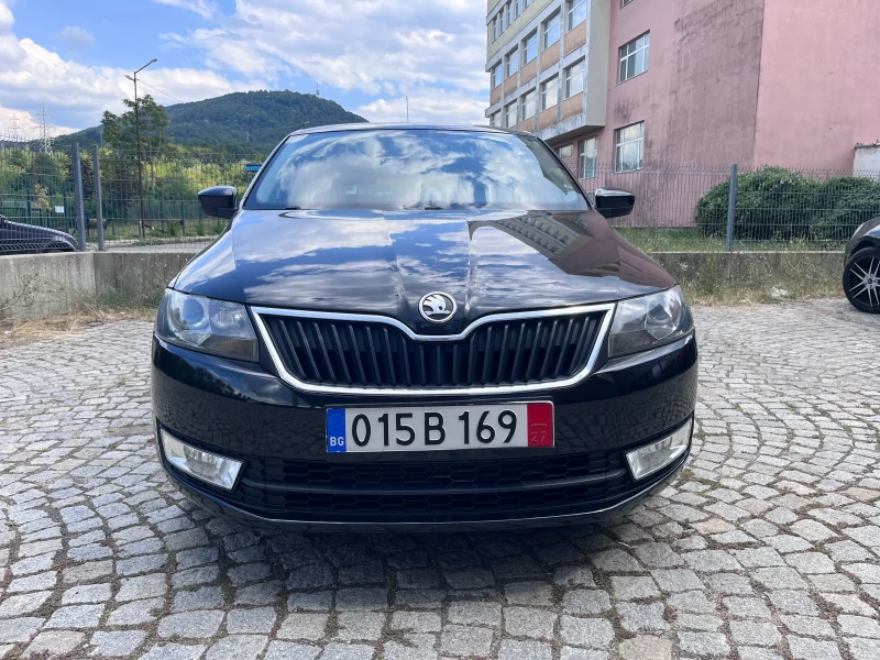 Skoda Rapid 1.6 дизел 105 конски сили, снимка 3 - Автомобили и джипове - 51254554