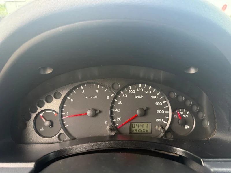 Ford Connect 1.8TDCI-90PS-КЛИМАТИК-МАКСИ, снимка 14 - Автомобили и джипове - 51461073