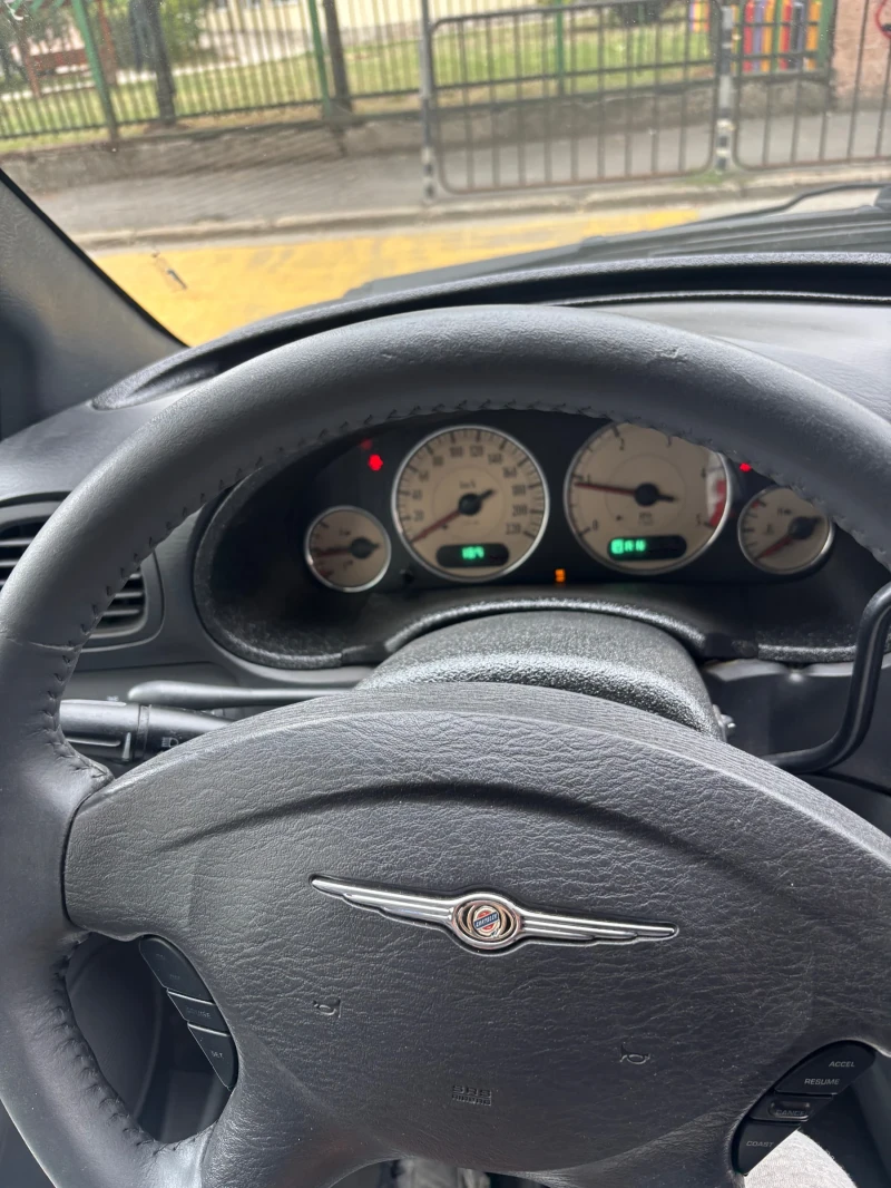 Chrysler Gr.voyager, снимка 5 - Автомобили и джипове - 52106800