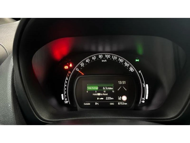 Toyota Aygo X Play MT | Mobile.bg � ����������� 14