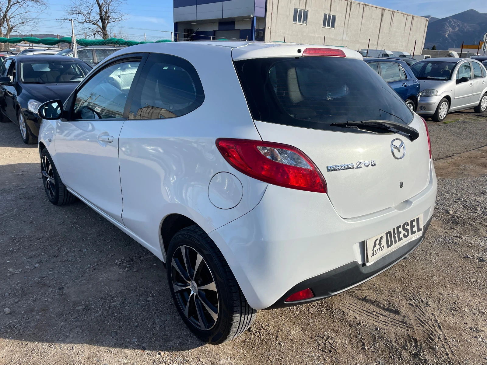 Mazda 2 1.4HDI-KLIMA - изображение 9