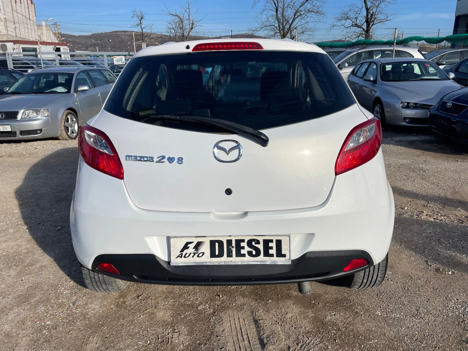 Mazda 2 1.4HDI-KLIMA - изображение 8