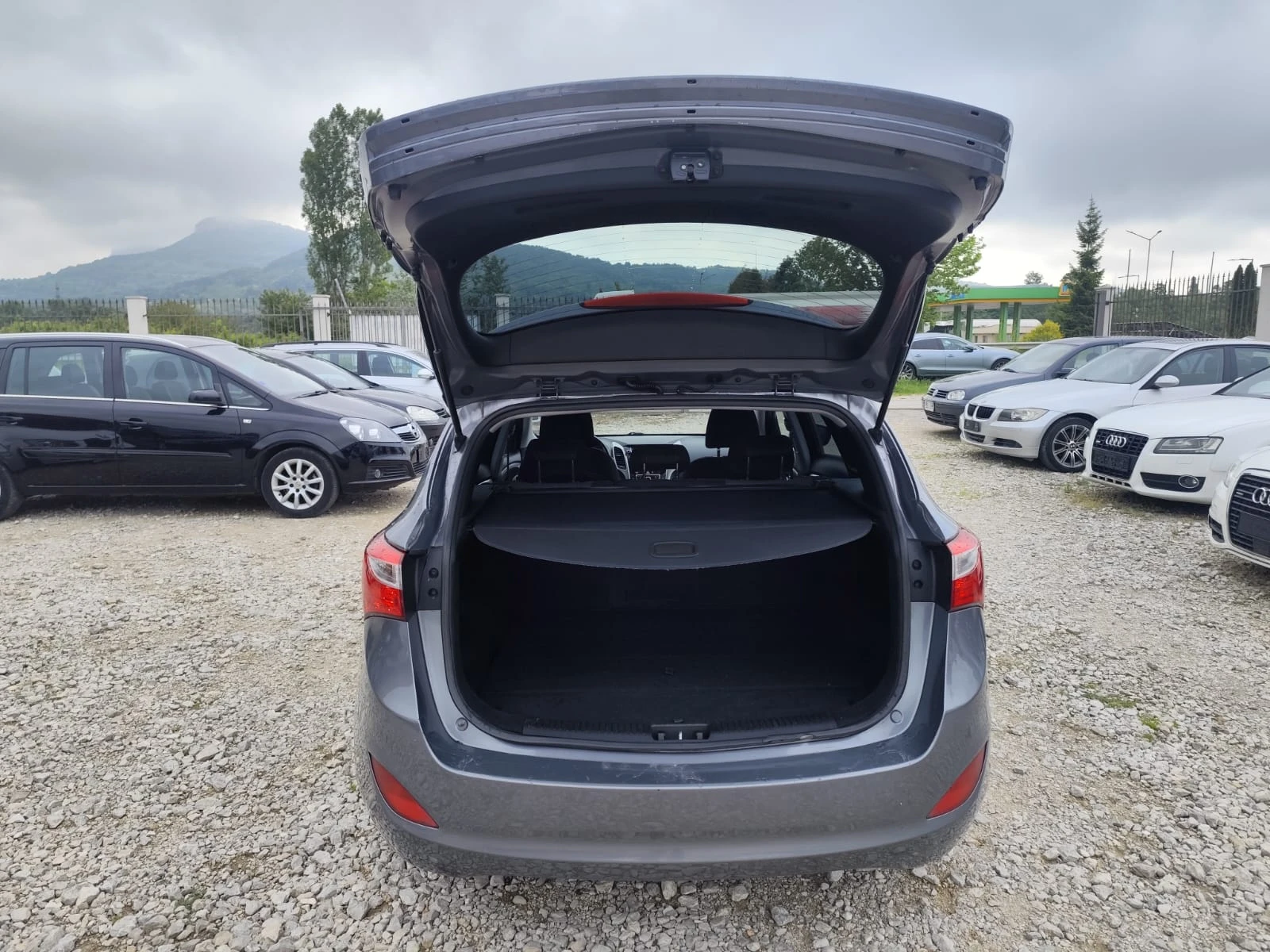 Hyundai I30 1.6 дизел Италия - изображение 7