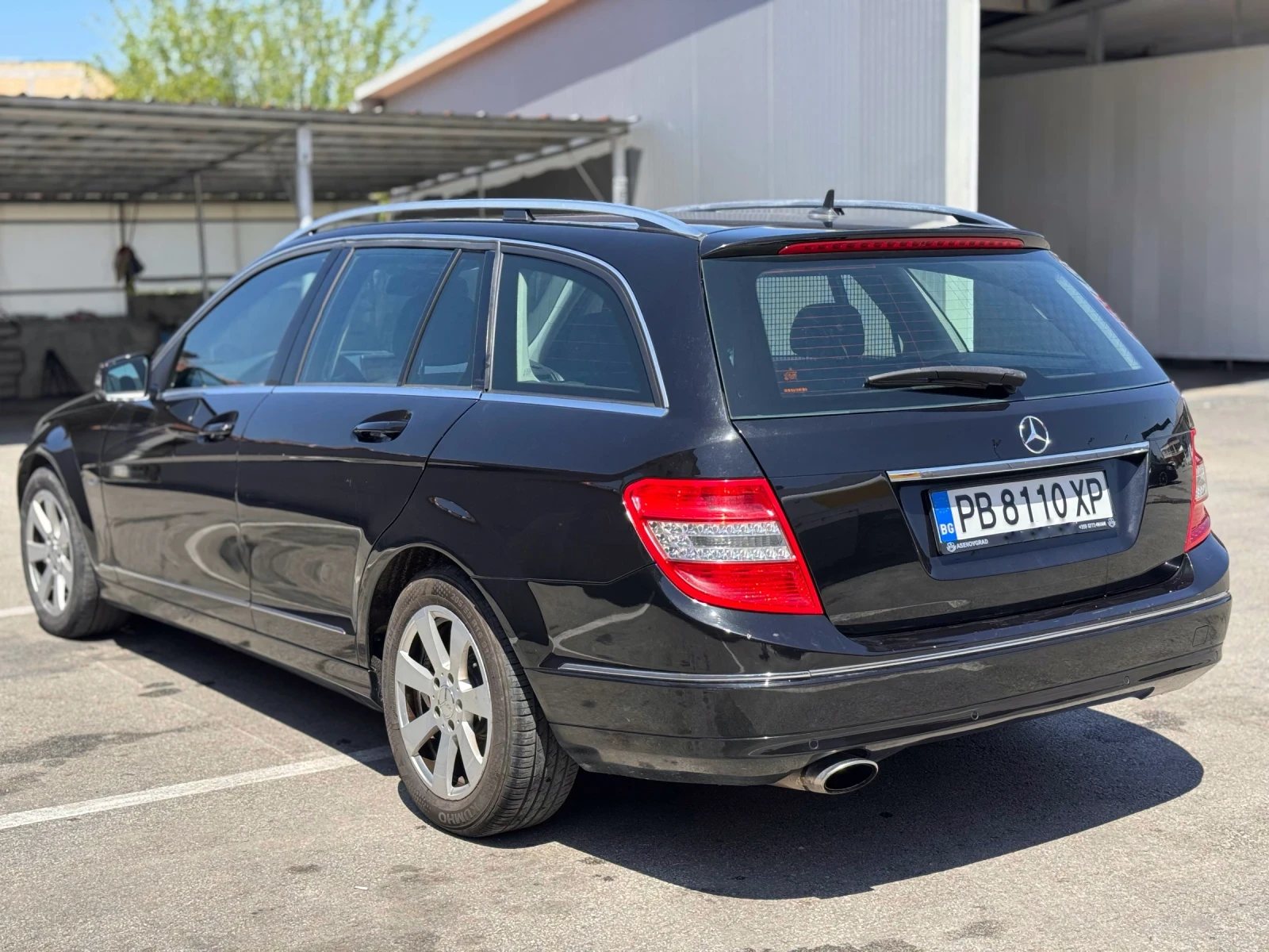 Mercedes-Benz C 220 НАВИ/ АВТОМАТ / ПОДГРЕВ  - изображение 2