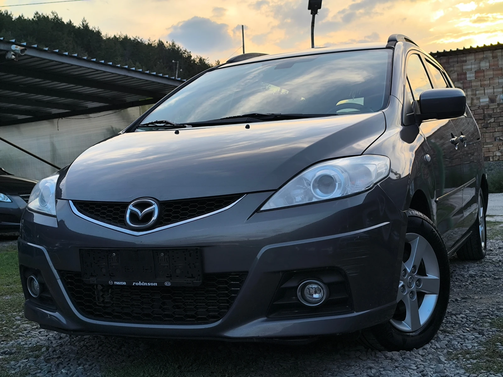 Mazda 5 FACE LIFT-1.8i-116кс-7 места-КЛИМАТРОНИК-НАВИГАЦИЯ - изображение 7