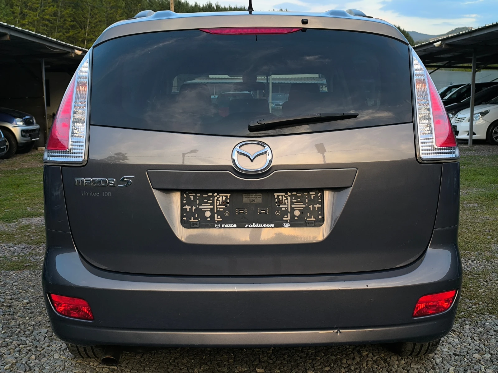 Mazda 5 FACE LIFT-1.8i-116кс-7 места-КЛИМАТРОНИК-НАВИГАЦИЯ - изображение 4