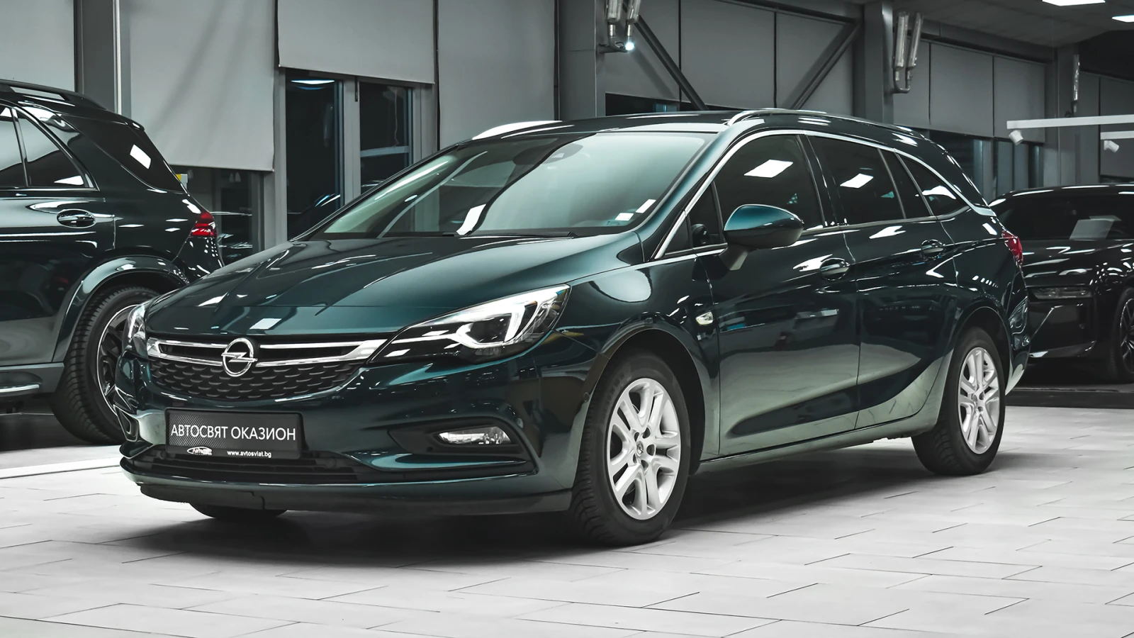 Opel Astra Sports Tourer 1, 6 CDTi Innovation - изображение 4