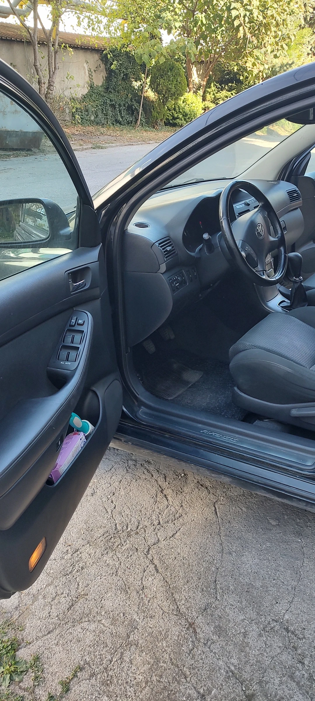 Toyota Avensis D4D - изображение 6