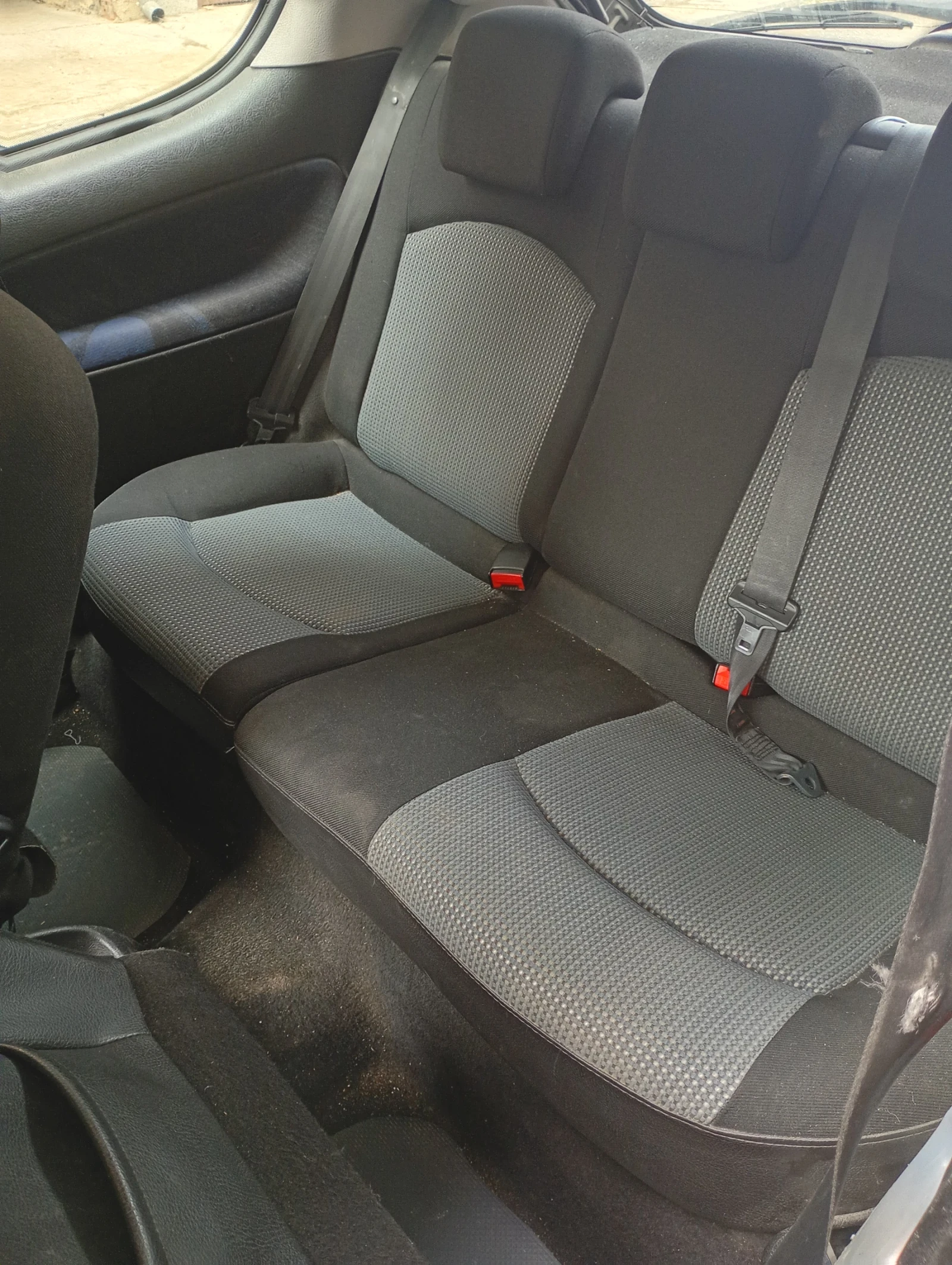 Peugeot 206 1.4 LPG Климатик Нови Гуми  - изображение 6