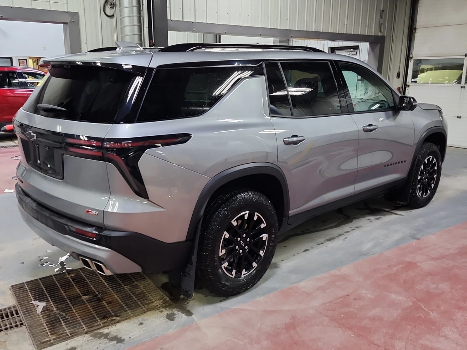 Chevrolet Traverse 2.5L 4cyl - - изображение 2