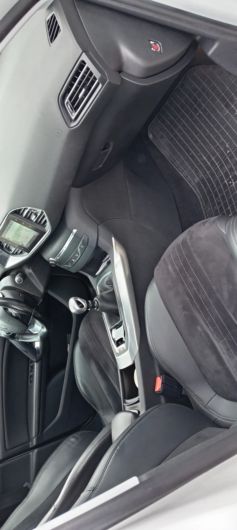 Peugeot 308, снимка 9 - Автомобили и джипове - 53915026