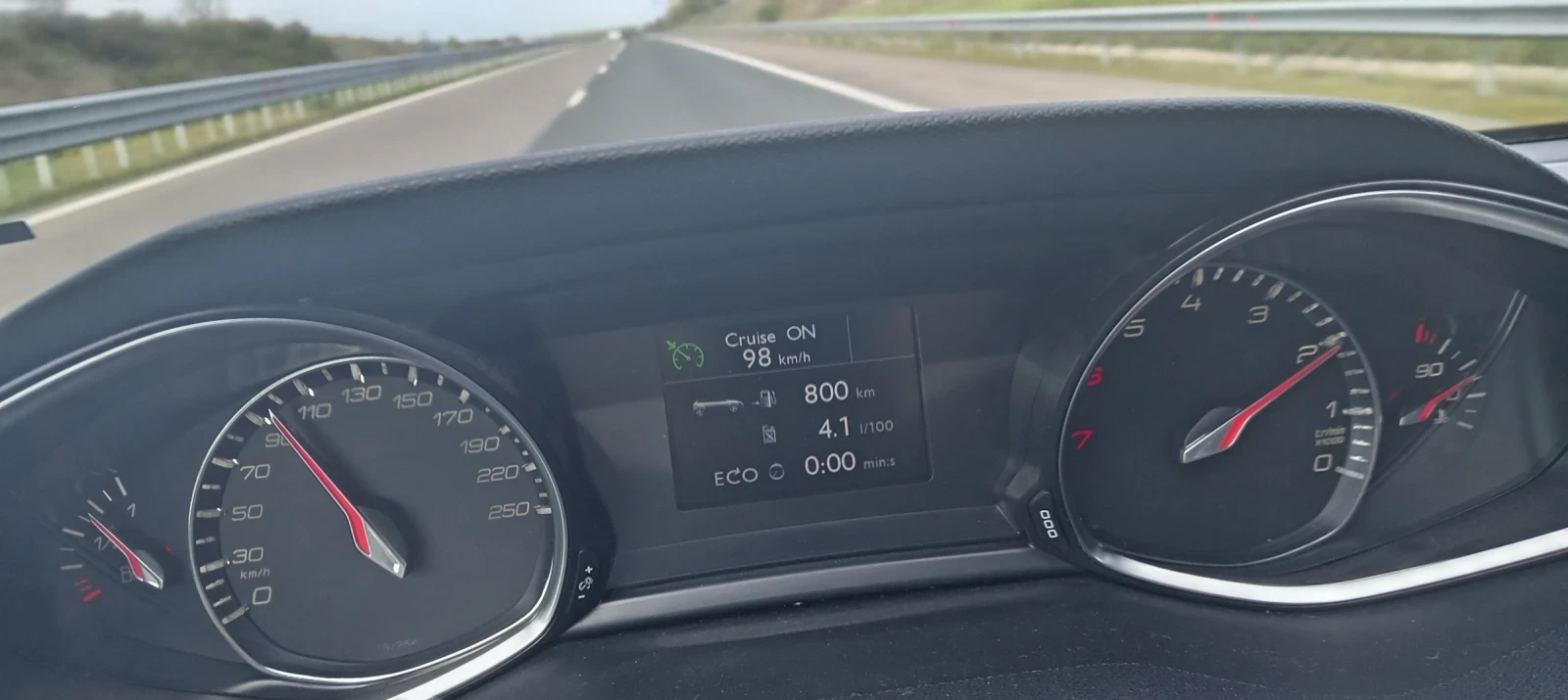 Peugeot 308, снимка 16 - Автомобили и джипове - 53915026
