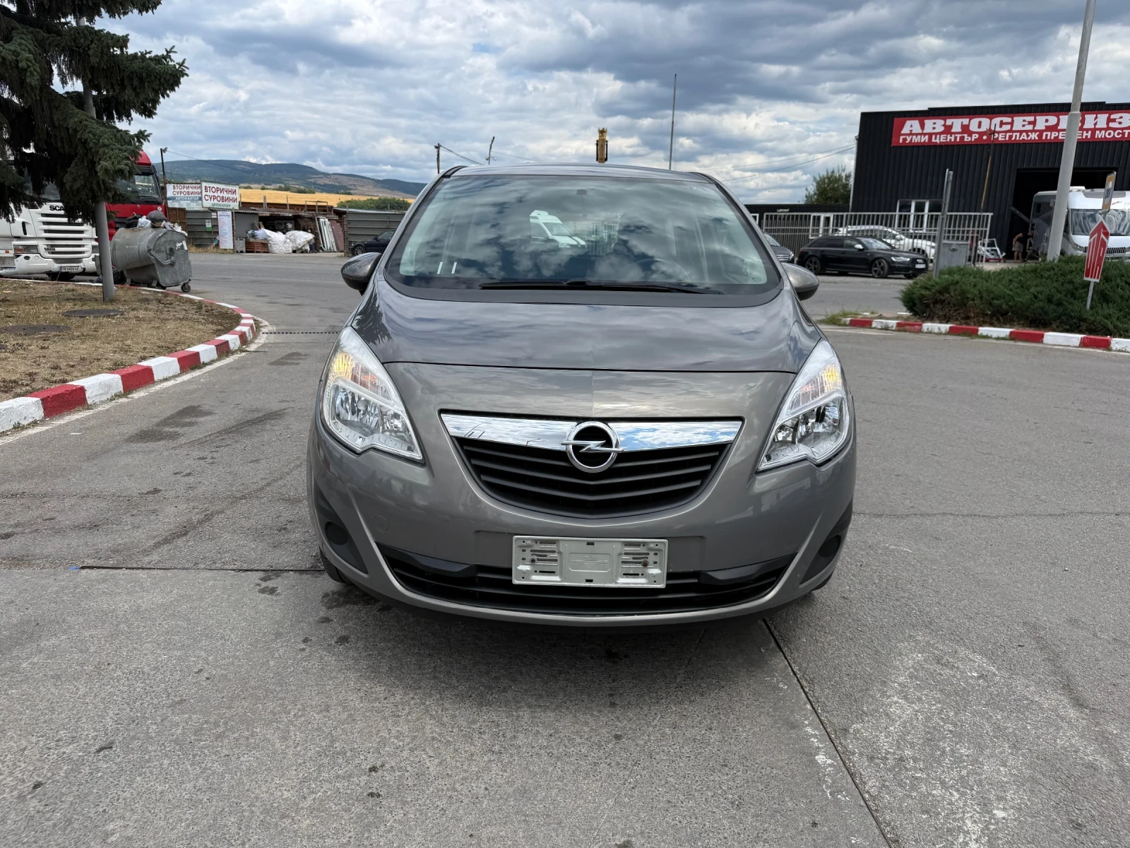 Opel Meriva 1.4 * газов инжекцион* включена регистрация, снимка 2 - Автомобили и джипове - 54537873