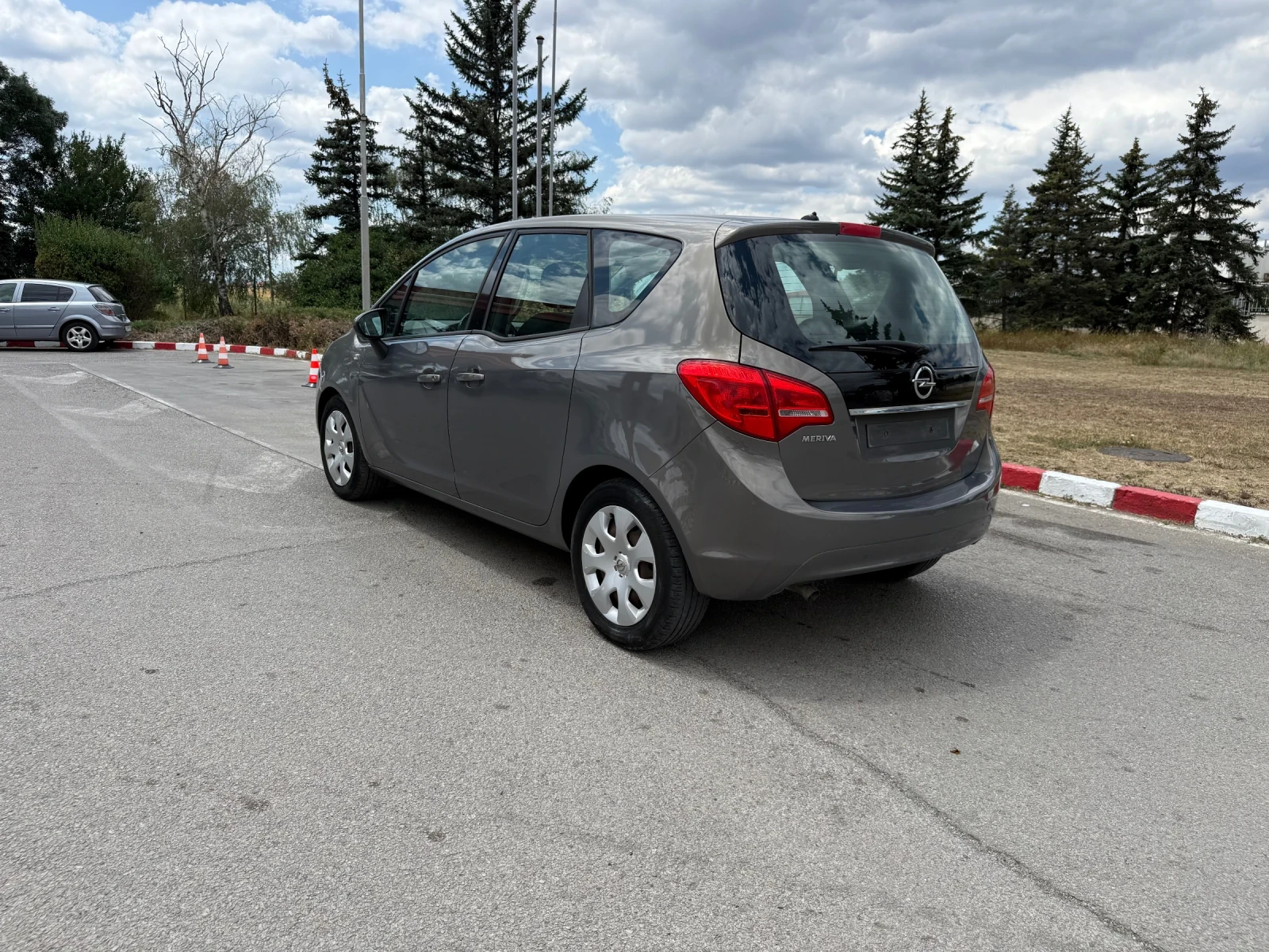 Opel Meriva 1.4 * газов инжекцион* включена регистрация, снимка 6 - Автомобили и джипове - 54537873