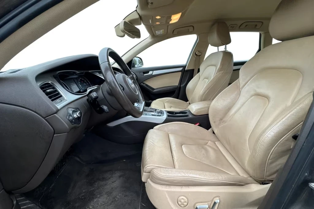 Audi A4 Allroad quattro 2.0tdi aut. 190ps XENON/ACC* DK, снимка 11 - Автомобили и джипове - 54900447