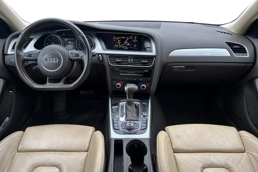 Audi A4 Allroad quattro 2.0tdi aut. 190ps XENON/ACC* DK, снимка 6 - Автомобили и джипове - 54900447