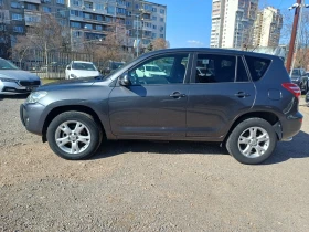 Toyota Rav4 2.2 D4D, снимка 8