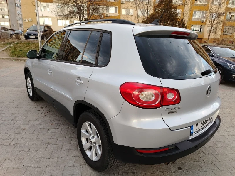 VW Tiguan 2.0tdi* 4motion* Automatic* xenon, снимка 6 - Автомобили и джипове - 49429297