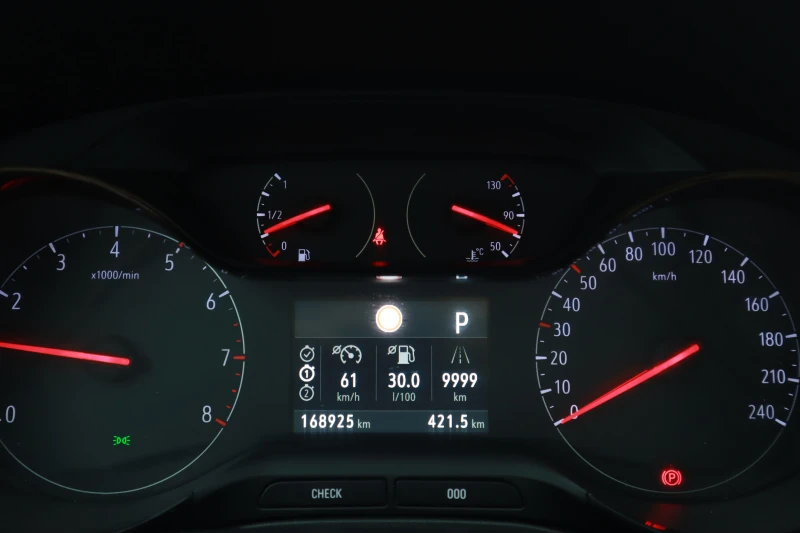 Opel Grandland X 1.2 Turbo, снимка 15 - Автомобили и джипове - 51193266