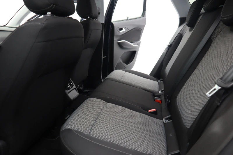 Opel Grandland X 1.2 Turbo, снимка 11 - Автомобили и джипове - 51193266