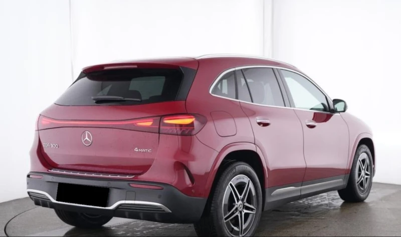 Mercedes-Benz EQA 300* 4M* AMG* DISTR* 360CAM* , снимка 2 - Автомобили и джипове - 52000070