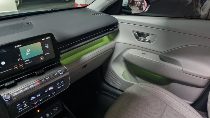 Hyundai Kona  PREMIUM AWD, снимка 11 - Автомобили и джипове - 52337942