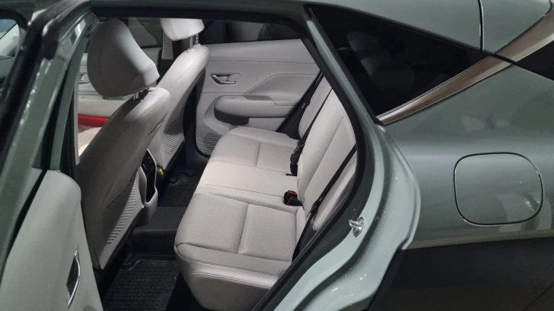 Hyundai Kona  PREMIUM AWD, снимка 17 - Автомобили и джипове - 52337942