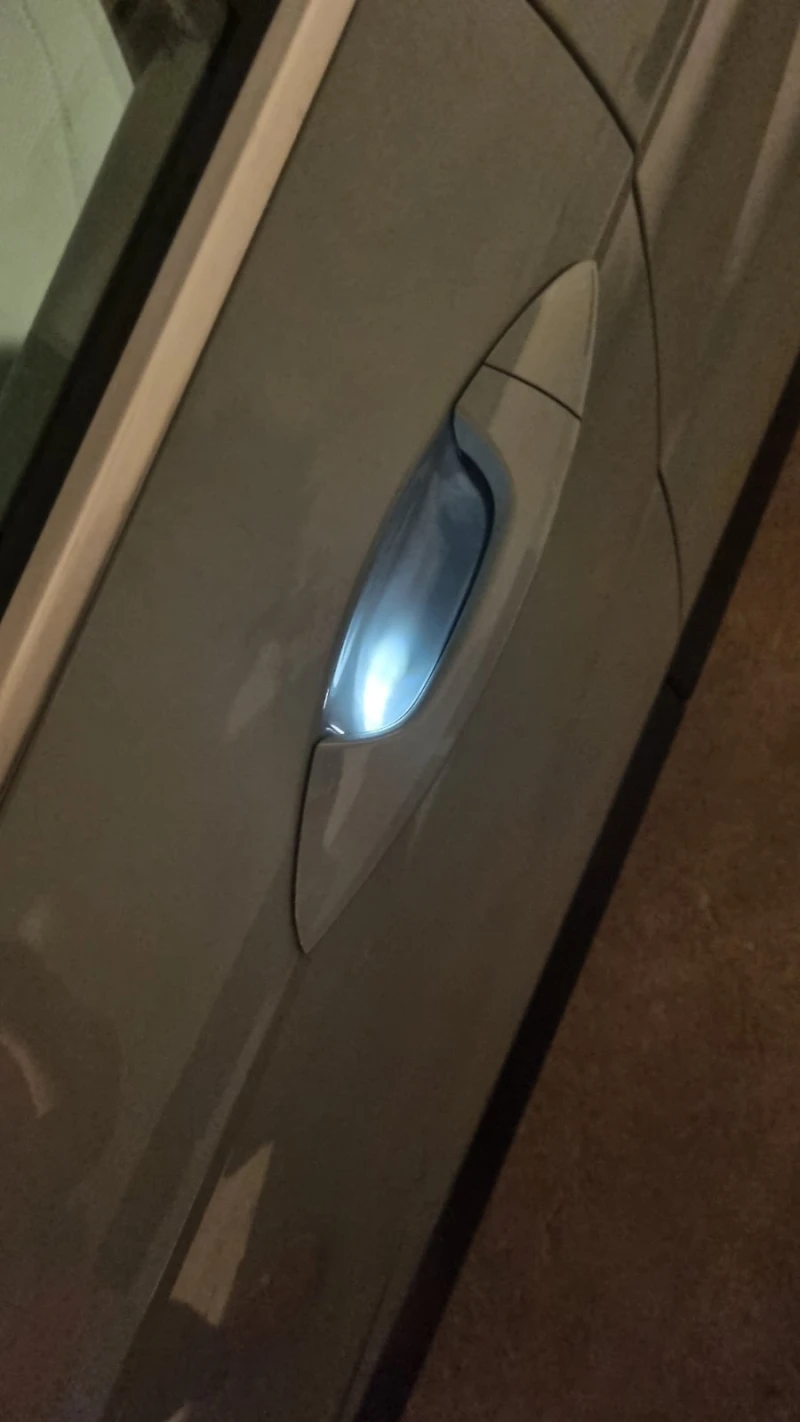 Hyundai Kona  PREMIUM AWD, снимка 5 - Автомобили и джипове - 52337942